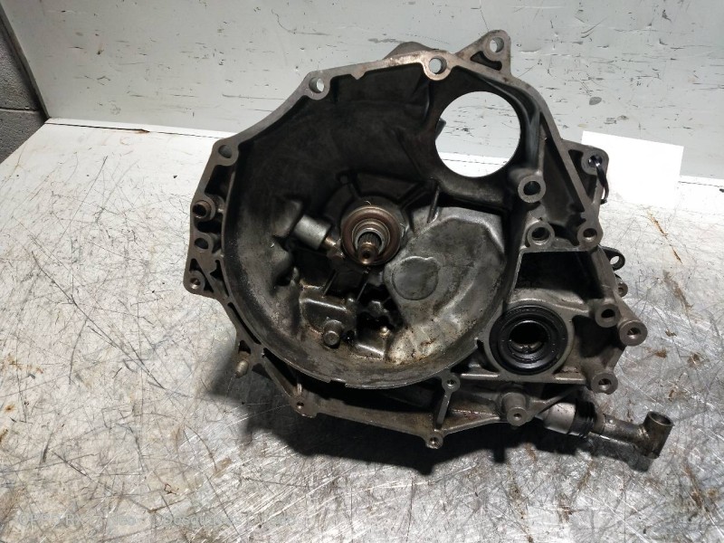 Recambio de caja cambios para triumph acclaim referencia OEM IAM GN 8600837 