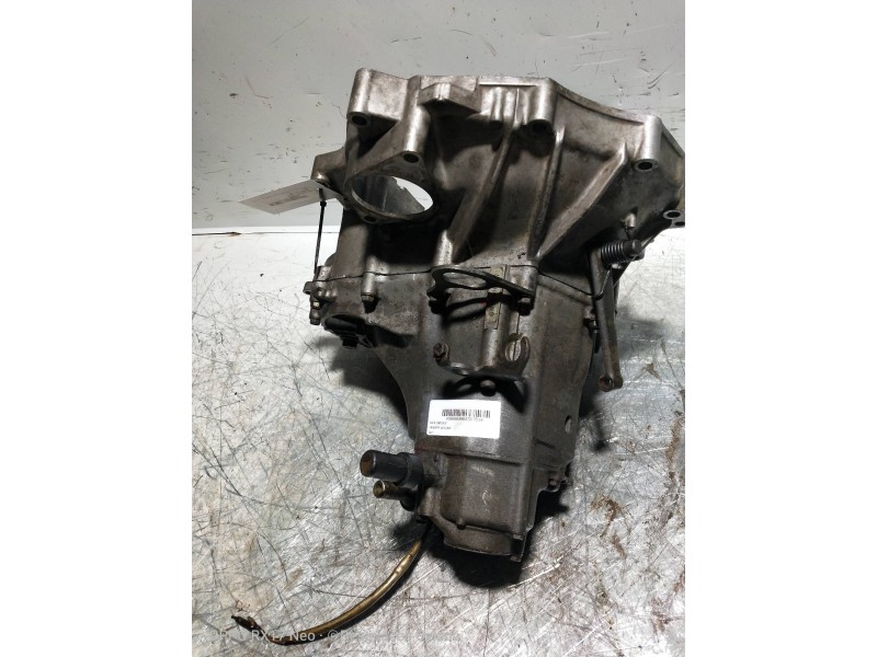Recambio de caja cambios para triumph acclaim referencia OEM IAM GN 8600837 