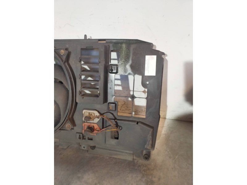 Recambio de electroventilador para citroen xsara berlina 1.4 hdi referencia OEM IAM 9643520680  