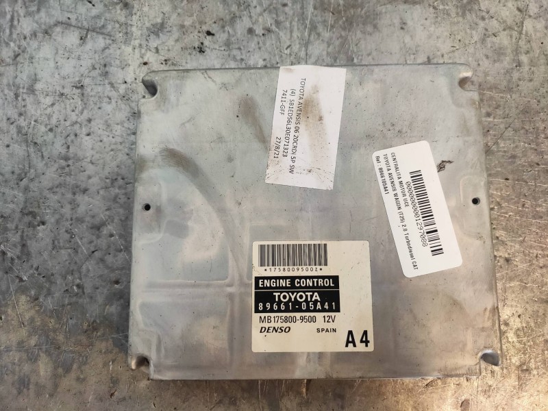 Recambio de centralita motor uce para toyota avensis wagon (t25) 2.0 turbodiesel cat referencia OEM IAM 8966105A41 MB1758009500 