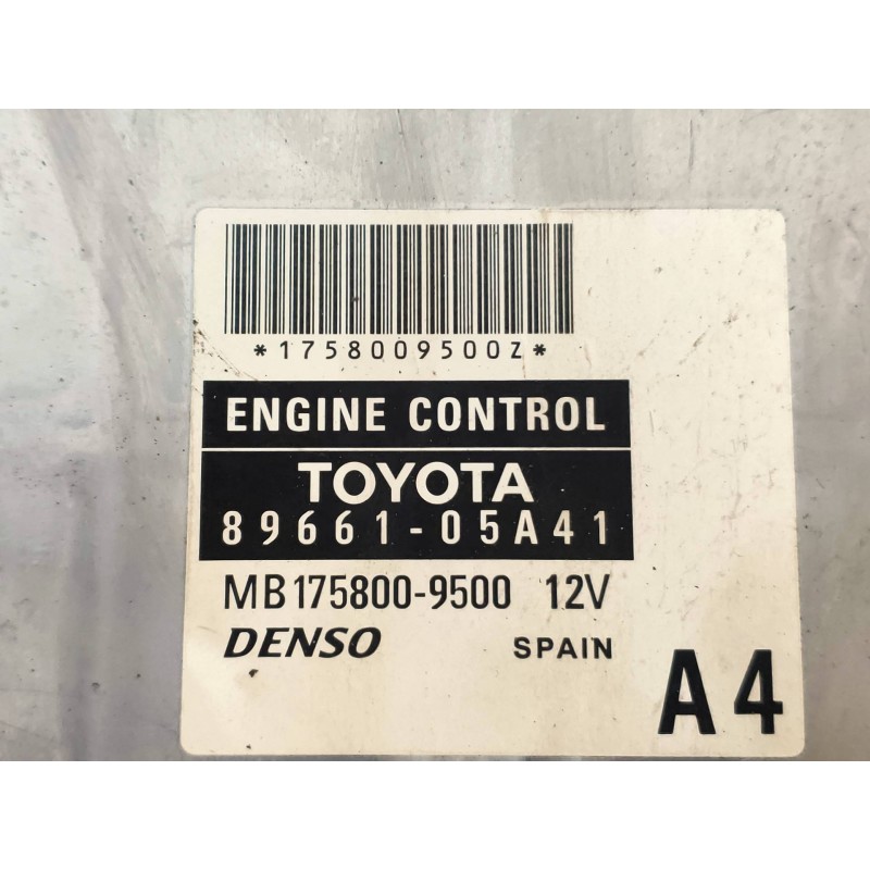 Recambio de centralita motor uce para toyota avensis wagon (t25) 2.0 turbodiesel cat referencia OEM IAM 8966105A41 MB1758009500 