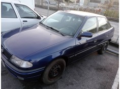 opel astra f berlina del año 1995