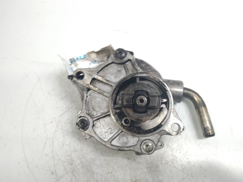 Recambio de depresor freno / bomba vacio para mercedes vito (w638) caja cerrada 110 cdi  (638.094) referencia OEM IAM A611230016