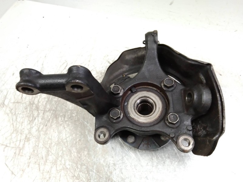 Recambio de mangueta delantera derecha para toyota rav 4 (a3) advance referencia OEM IAM   