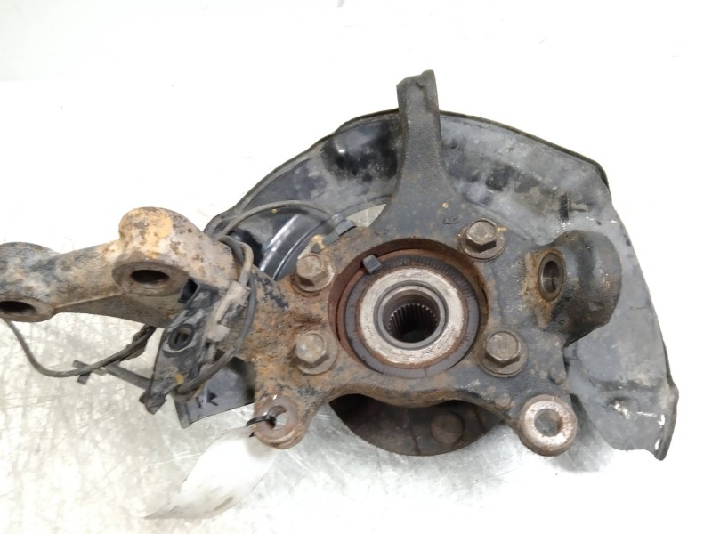 Recambio de mangueta delantera derecha para toyota rav 4 (a3) 2.2 d-4d cat referencia OEM IAM   