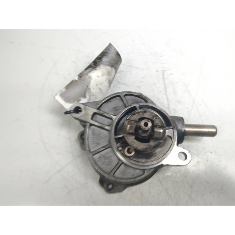 Recambio de depresor freno / bomba vacio para mercedes vito caja cerrada 6.03  115 cdi largo (639.603) referencia OEM IAM A64623