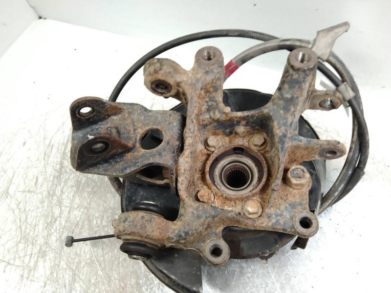 Recambio de mangueta trasera derecha para toyota rav 4 (a3) 2.2 d-4d cat referencia OEM IAM   