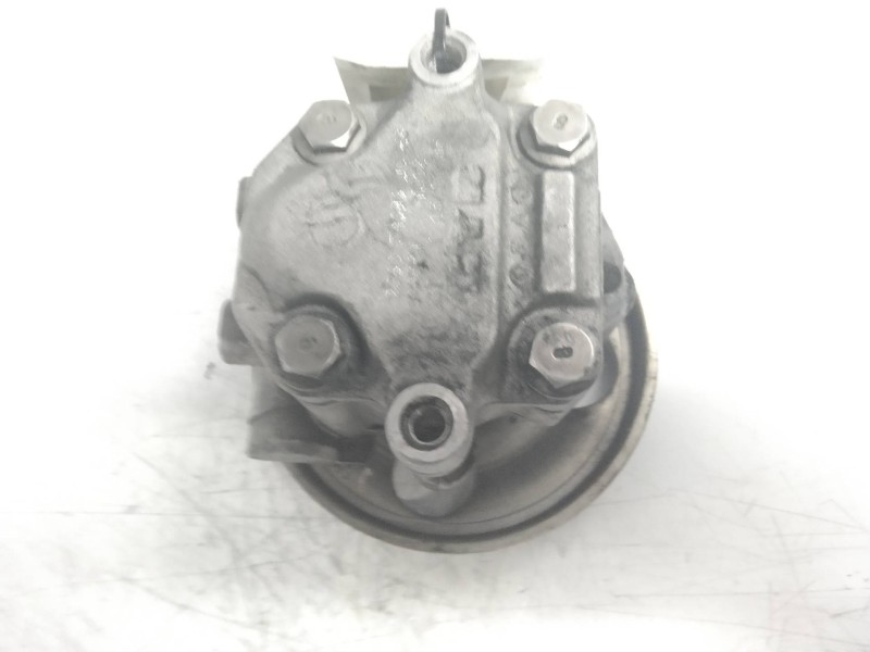 Recambio de bomba direccion para ford fusion (cbk) 1.4 tdci cat referencia OEM IAM   