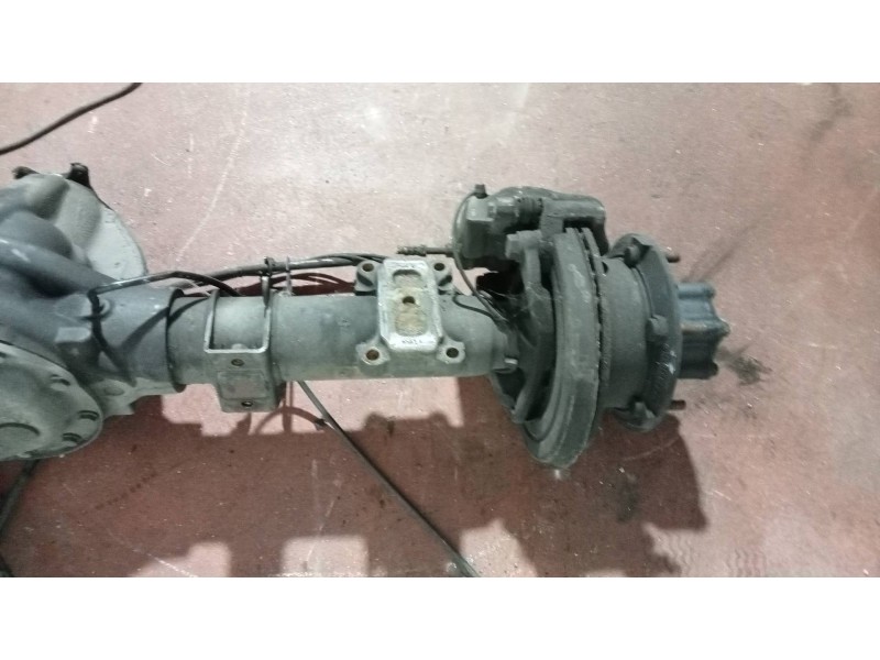 Recambio de puente trasero para mercedes sprinterii caja cerrada (desde 01.06) 311/315 cdi 4x4 (906.631/633/635/637) referencia 