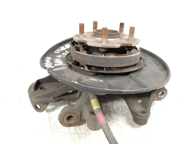 Recambio de mangueta trasera derecha para toyota rav 4 (a3) 2.2 turbodiesel cat referencia OEM IAM   