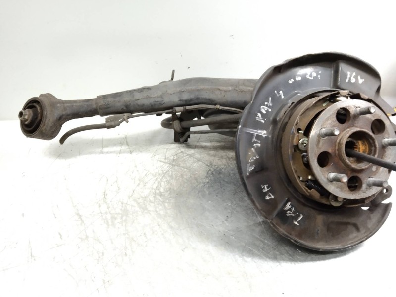 Recambio de mangueta trasera derecha para toyota rav 4 (a3) 2.0 16v cat referencia OEM IAM   