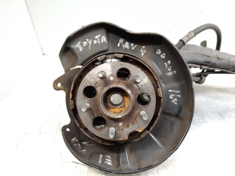 Recambio de mangueta trasera izquierda para toyota rav 4 (a3) 2.0 16v cat referencia OEM IAM   