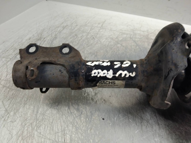 Recambio de amortiguador delantero izquierdo para volkswagen polo berlina (6n1) 1.0 referencia OEM IAM 6N0413031M  