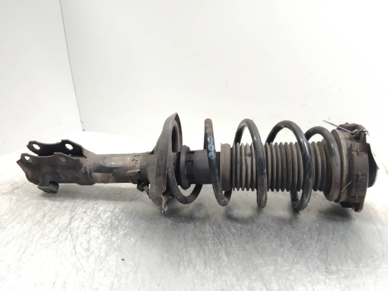 Recambio de amortiguador delantero derecho para volkswagen polo berlina (6n2) 1.4 tdi referencia OEM IAM 6N0413031K  