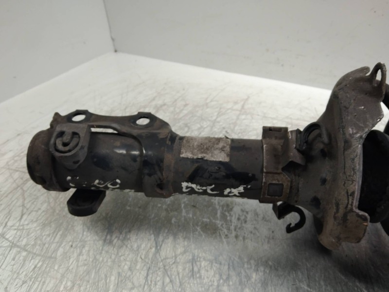 Recambio de amortiguador delantero derecho para volkswagen polo berlina (6n2) 1.4 tdi referencia OEM IAM 6N0413031K  