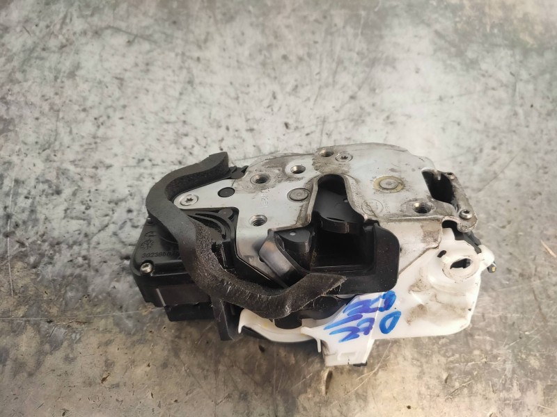 Recambio de motor cierre centralizado delantero derecho para chevrolet cruze ls referencia OEM IAM 13579523  