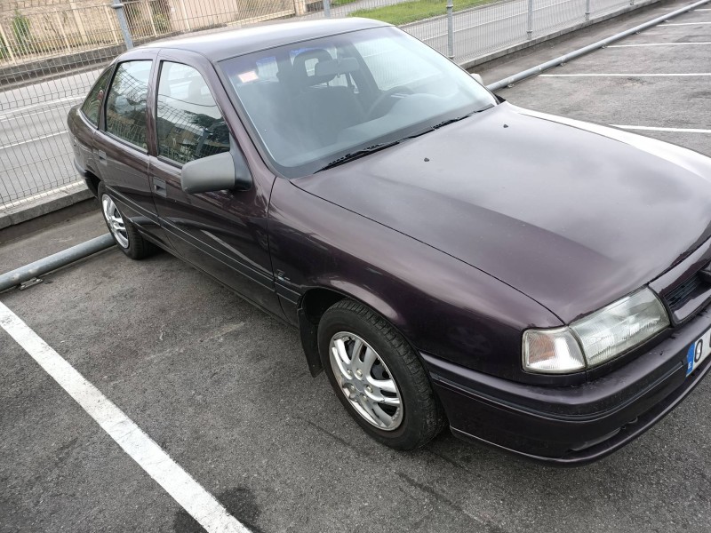 opel vectra a del año 1992