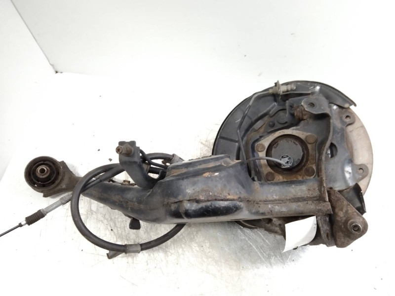 Recambio de mangueta trasera derecha para toyota rav 4 (a2) 1.8 16v cat referencia OEM IAM   