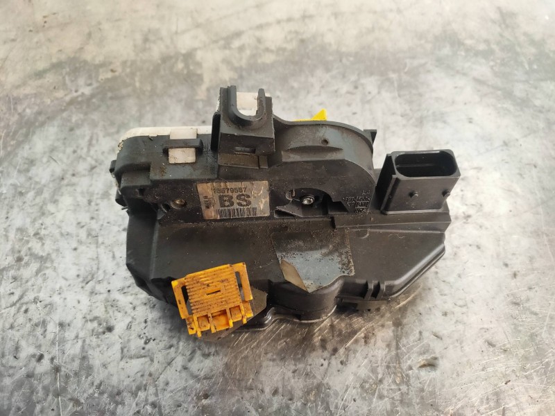 Recambio de motor cierre centralizado trasero izquierdo para chevrolet cruze ls referencia OEM IAM 13579557  