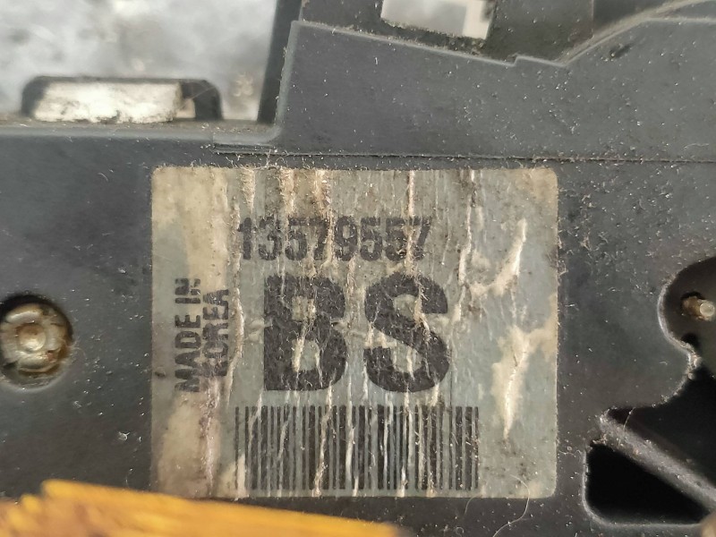 Recambio de motor cierre centralizado trasero izquierdo para chevrolet cruze ls referencia OEM IAM 13579557  