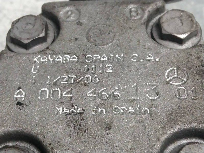 Recambio de bomba direccion para mercedes clase c (w203) familiar 2.2 cdi cat referencia OEM IAM 0044661301  