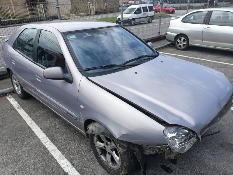 citroen xsara berlina del año 2001
