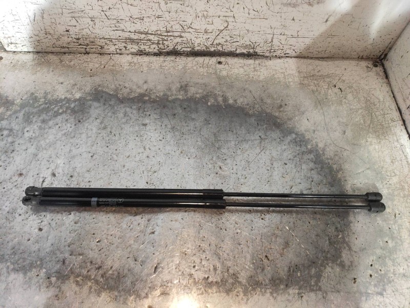 Recambio de amortiguadores maletero / porton para mercedes clase c (w204) familiar 220 t cdi (204.208) referencia OEM IAM Q1A204