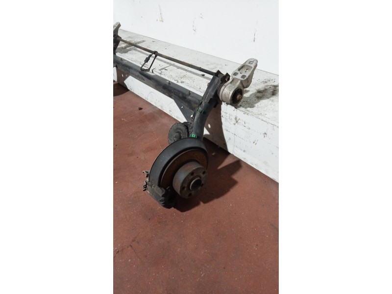 Recambio de puente trasero para volkswagen passat variant (3b5) comfortline referencia OEM IAM   DISCO / ABS