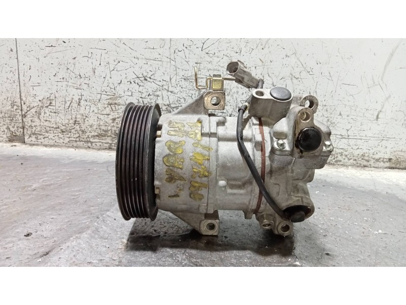Recambio de compresor aire acondicionado para toyota yaris (ksp9/scp9/nlp9) básico referencia OEM IAM   