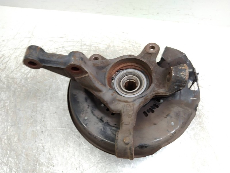 Recambio de mangueta delantera izquierda para toyota yaris (ncp1/nlp1/scp1) 1.3 cat referencia OEM IAM   