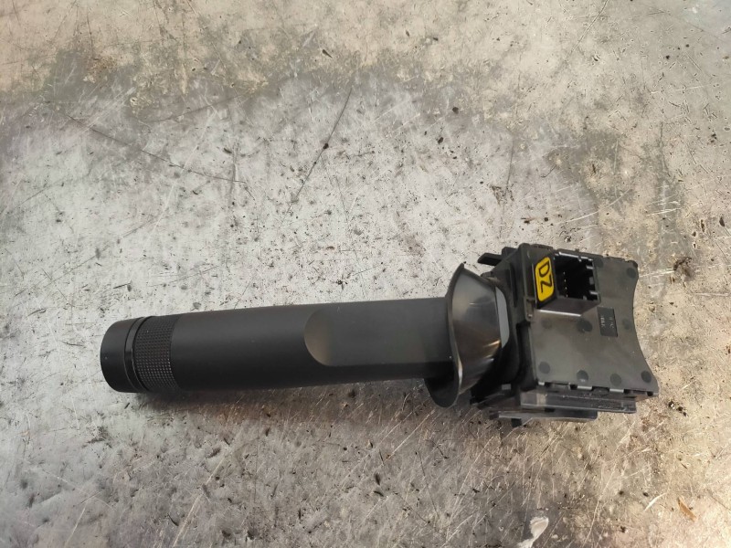 Recambio de mando limpia para chevrolet cruze ls referencia OEM IAM 20941131  