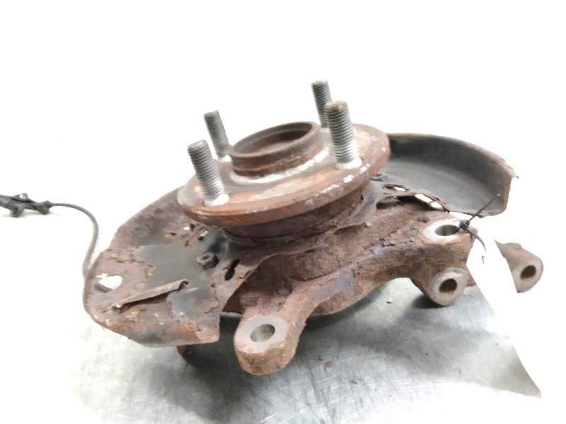 Recambio de mangueta delantera derecha para toyota yaris (ncp1/nlp1/scp1) 1.0 cat referencia OEM IAM   