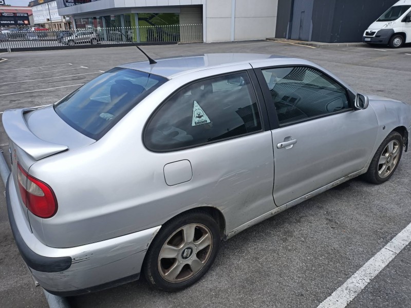 seat cordoba berlina (6k2) del año 1999