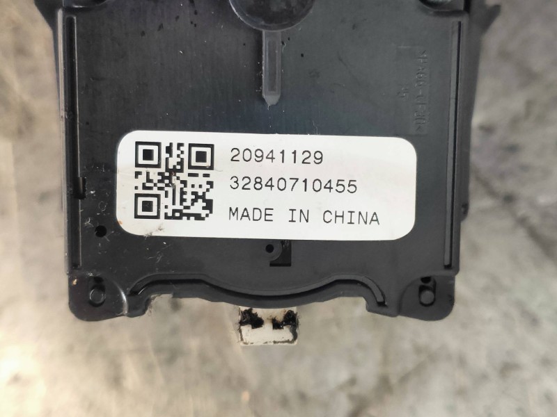 Recambio de mando luces para chevrolet cruze ls referencia OEM IAM 20941129  