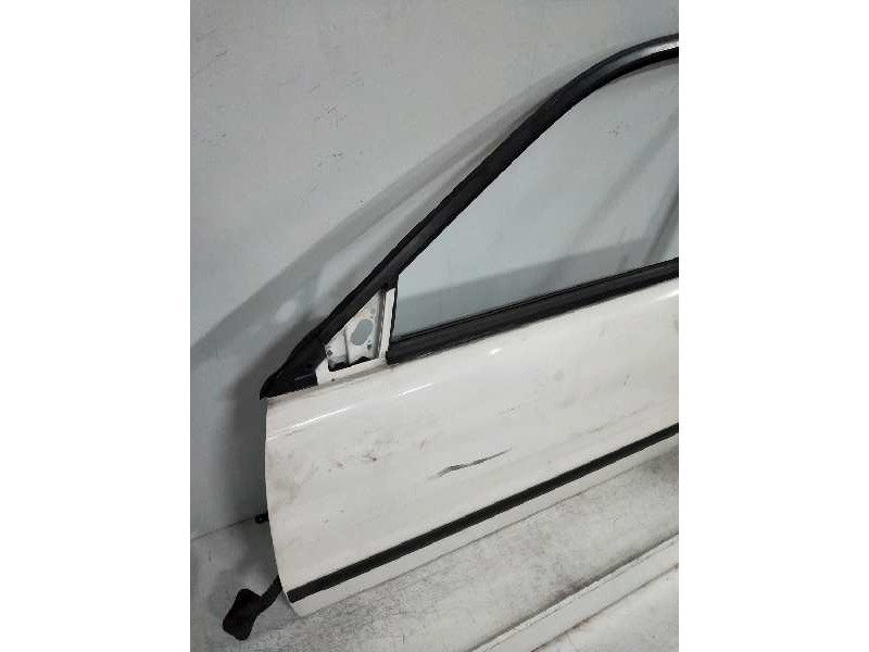 Recambio de puerta delantera izquierda para volvo v40 familiar 1.9 turbo cat referencia OEM IAM   