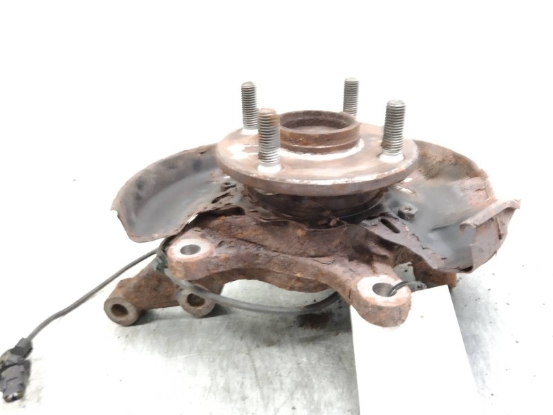 Recambio de mangueta delantera izquierda para toyota yaris (ncp1/nlp1/scp1) 1.0 cat referencia OEM IAM   