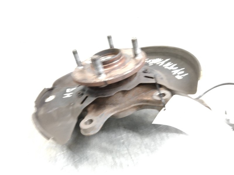 Recambio de mangueta delantera derecha para toyota yaris (ncp1/nlp1/scp1) 1.4 turbodiesel cat referencia OEM IAM   