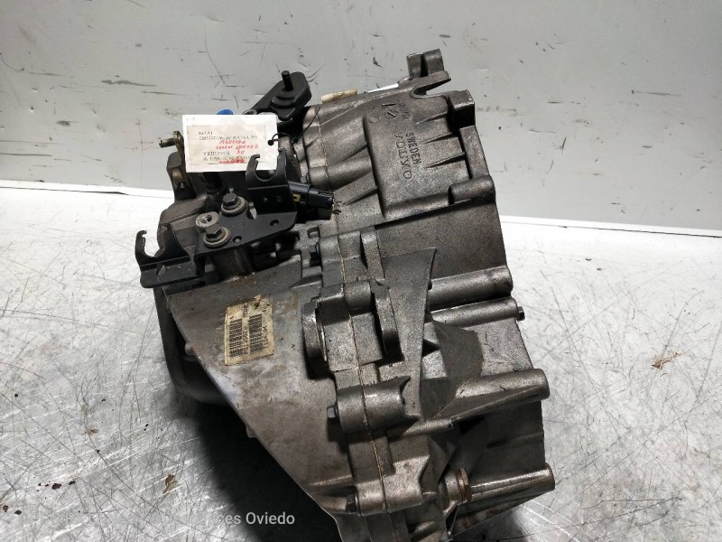 Recambio de caja cambios para volvo v40 familiar 2.0 turbo cat referencia OEM IAM P613582 M56HB T104094