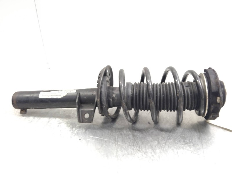 Recambio de amortiguador delantero derecho para volkswagen touran (1t3) advance referencia OEM IAM   