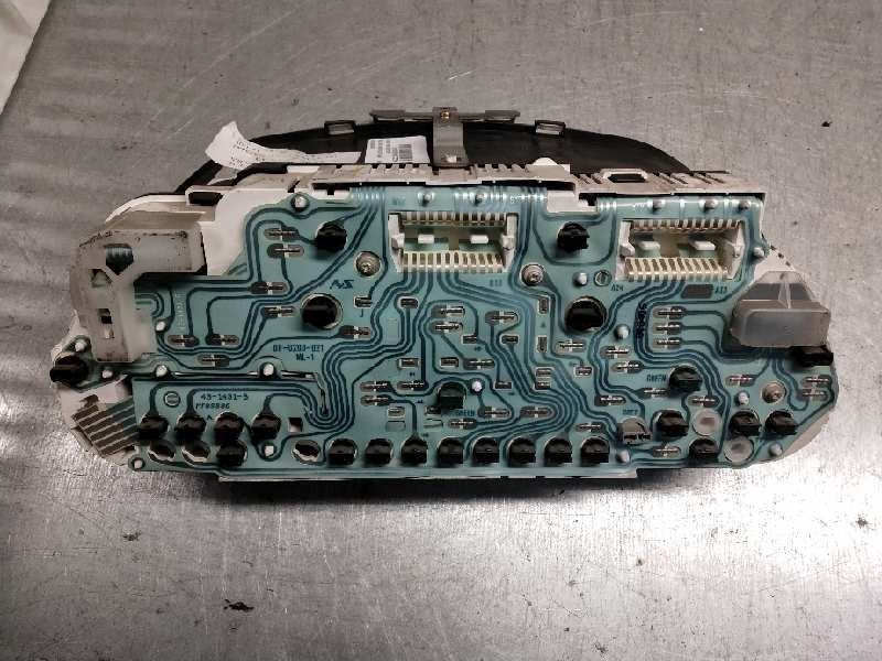 Recambio de cuadro instrumentos para volvo v40 familiar 2.0 turbo cat referencia OEM IAM 30883048B OP0200029 