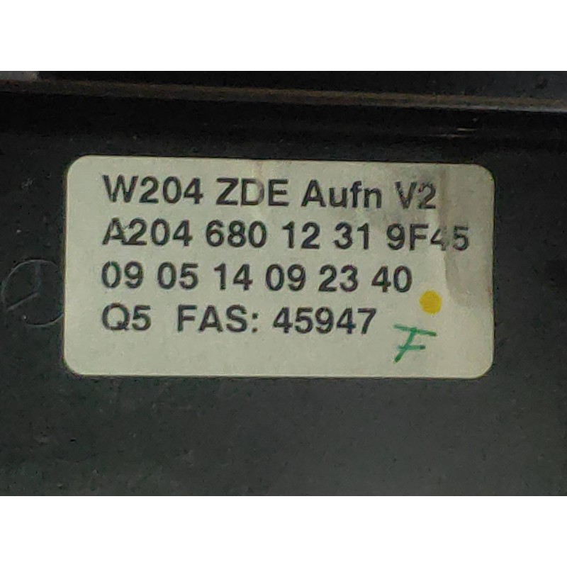 Recambio de pantalla multifuncion para mercedes clase c (w204) familiar 220 t cdi (204.208) referencia OEM IAM A2046801231  