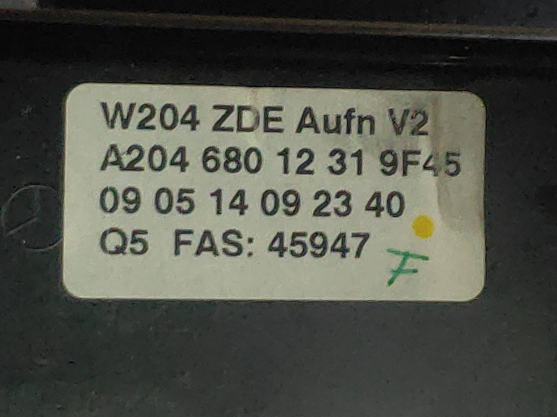 Recambio de pantalla multifuncion para mercedes clase c (w204) familiar 220 t cdi (204.208) referencia OEM IAM A2046801231  