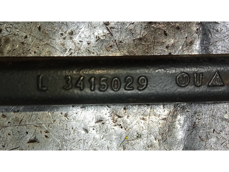 Recambio de brazo suspension inferior delantero izquierdo para bmw x3 (e83) 2.0d referencia OEM IAM 3415029  