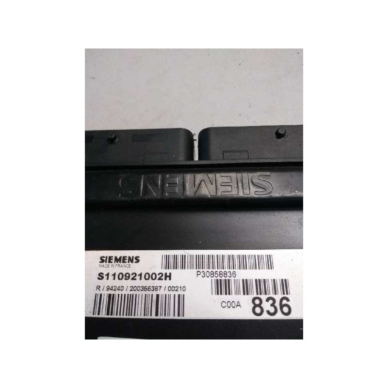 Recambio de centralita motor uce para volvo v40 familiar 2.0 turbo cat referencia OEM IAM S110921002H P30858836 C00A 836