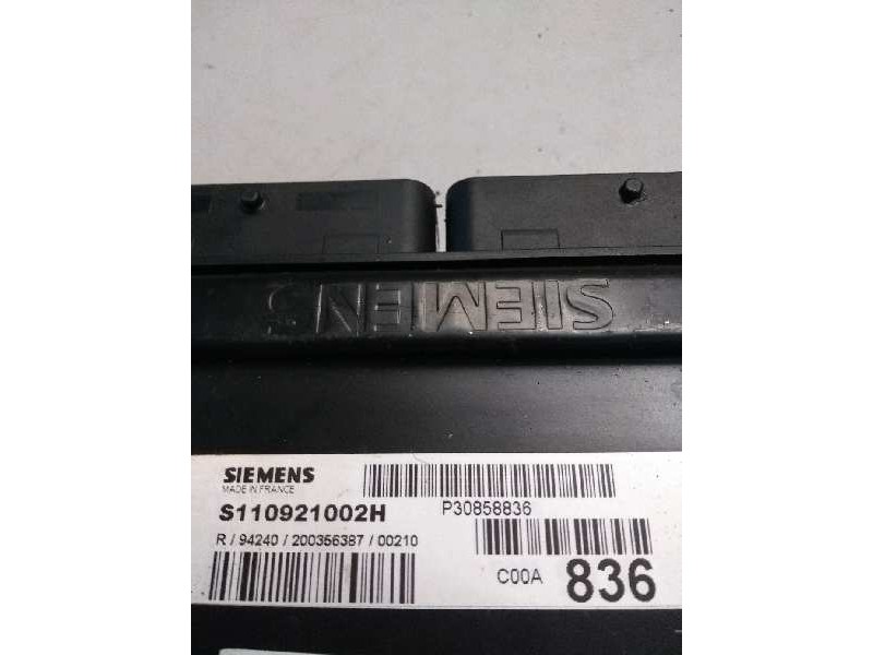 Recambio de centralita motor uce para volvo v40 familiar 2.0 turbo cat referencia OEM IAM S110921002H P30858836 C00A 836