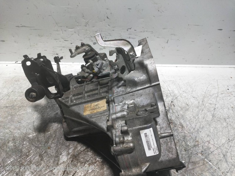 Recambio de caja cambios para toyota yaris (ksp9/scp9/nlp9) 1.3 cat referencia OEM IAM 80518783  