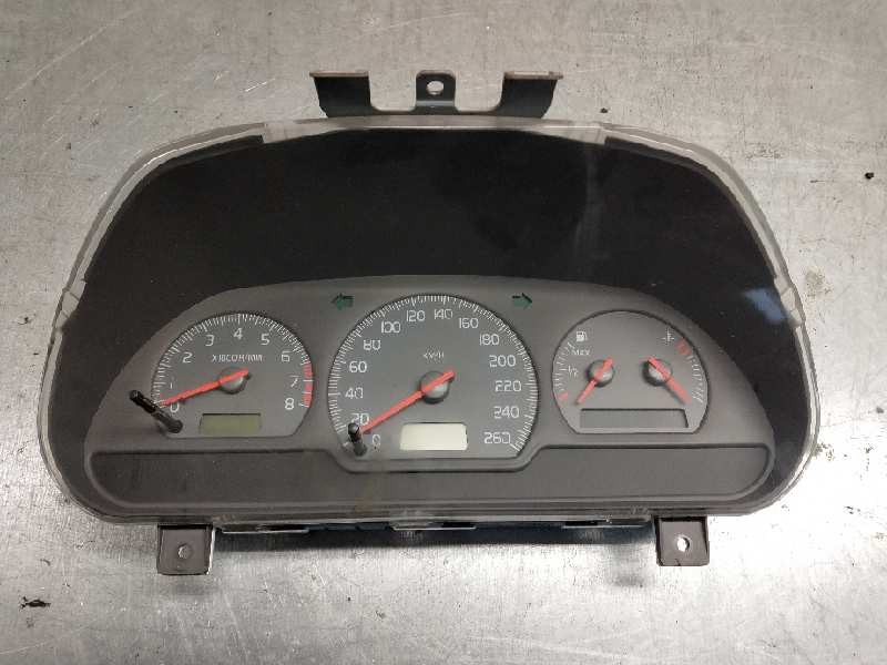 Recambio de cuadro instrumentos para volvo v40 familiar 2.0 turbo cat referencia OEM IAM 30889708B OP0244045 