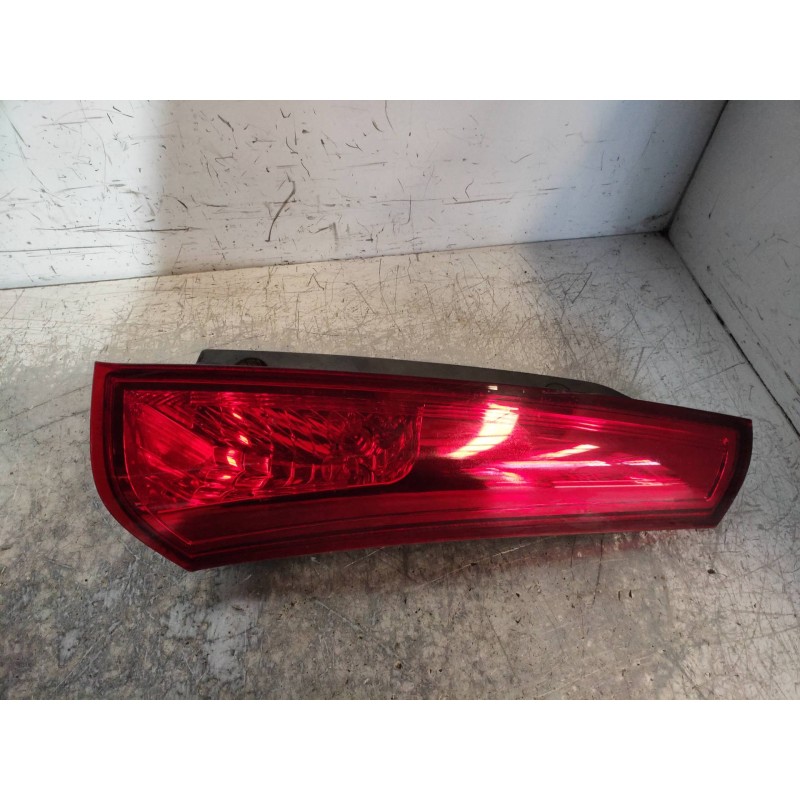 Recambio de piloto trasero derecho para kia cee´d sporty wagon ex referencia OEM IAM 167610  SUPERIOR