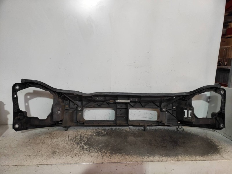 Recambio de panel frontal para renault trafic combi (ab 4.01) 6 - plazas, acristalado parcial, combi corto referencia OEM IAM   