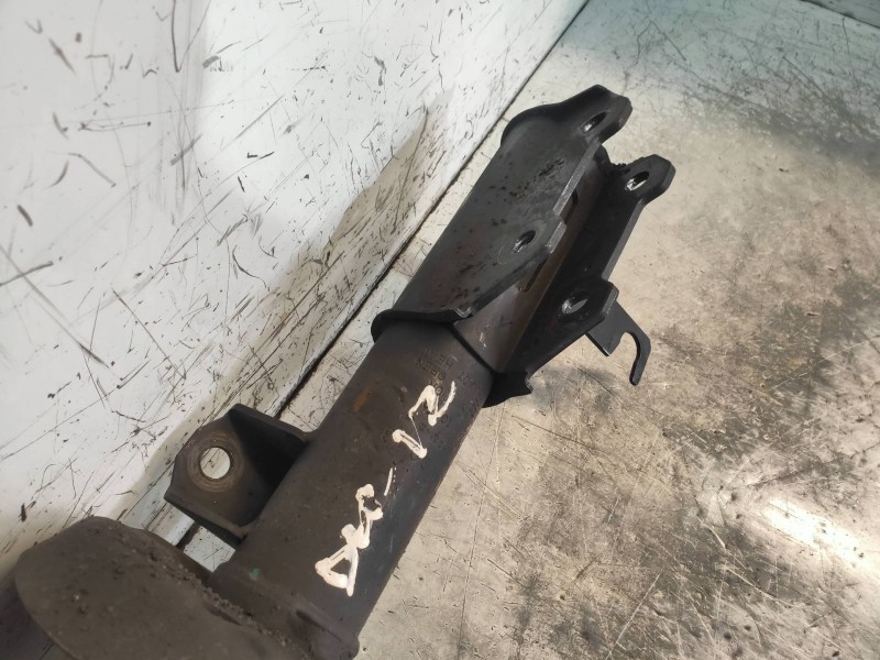 Recambio de amortiguador delantero izquierdo para chevrolet cruze ls referencia OEM IAM 423142JP  